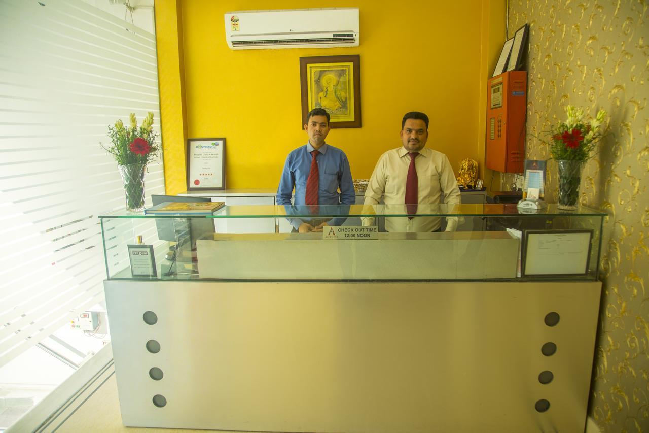 Hotel Amby Inn New Delhi Exterior photo